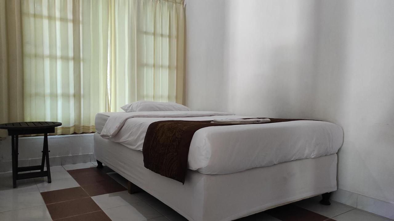 Keyani Bungalows Lovina Ngoại thất bức ảnh