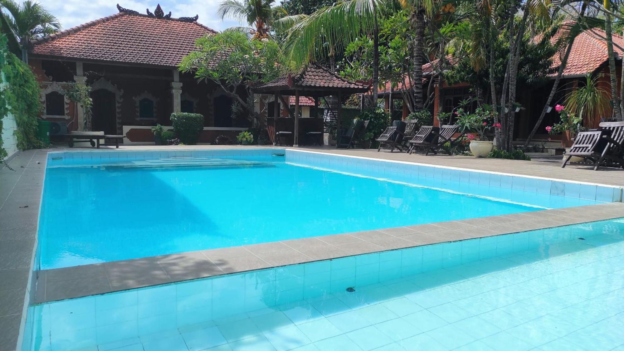 Keyani Bungalows Lovina Ngoại thất bức ảnh