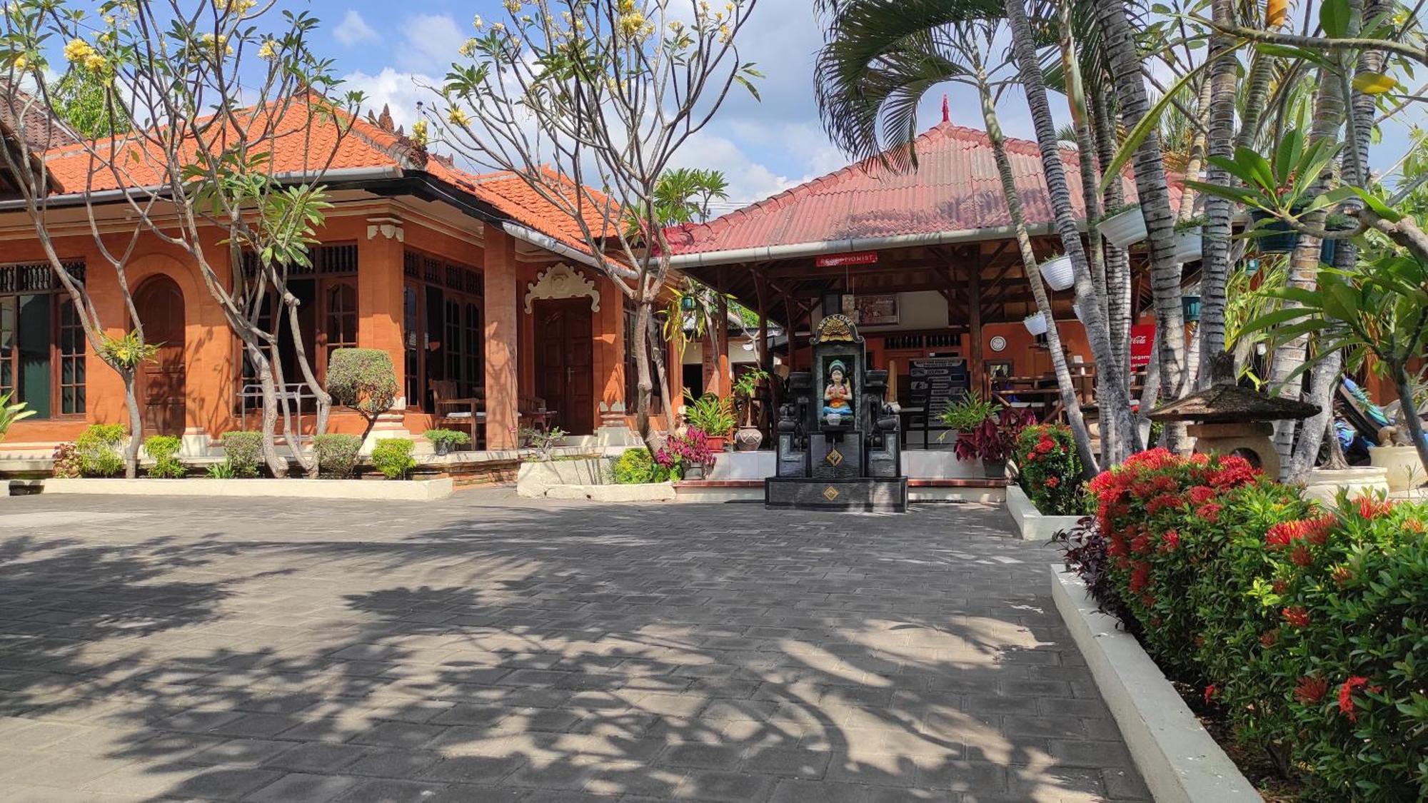 Keyani Bungalows Lovina Ngoại thất bức ảnh
