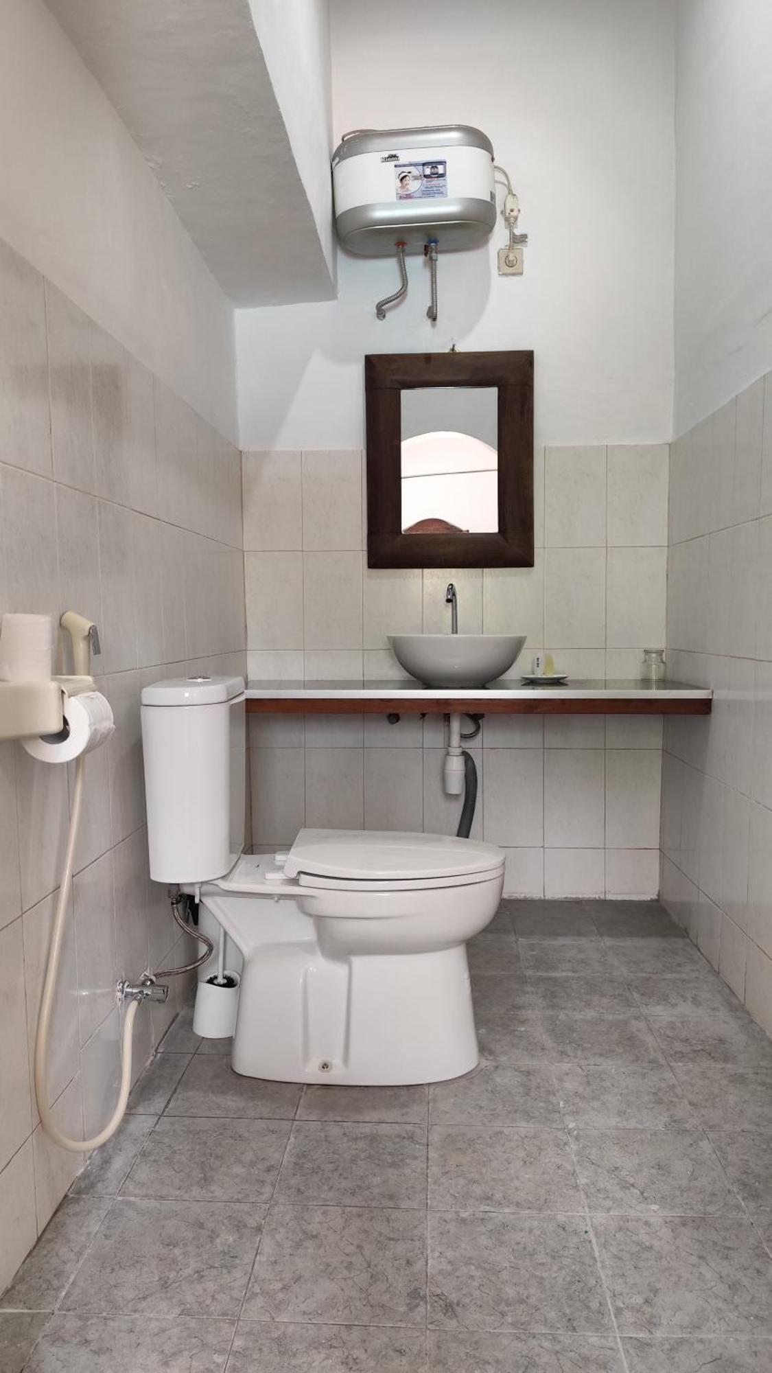 Keyani Bungalows Lovina Ngoại thất bức ảnh