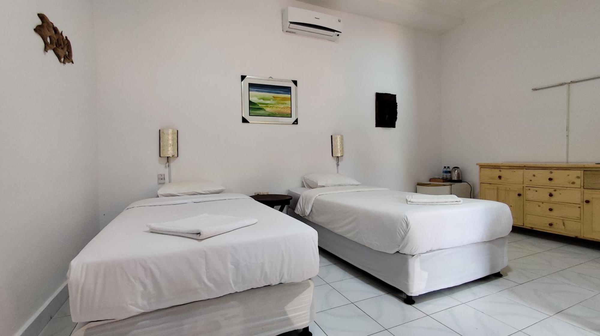 Keyani Bungalows Lovina Ngoại thất bức ảnh