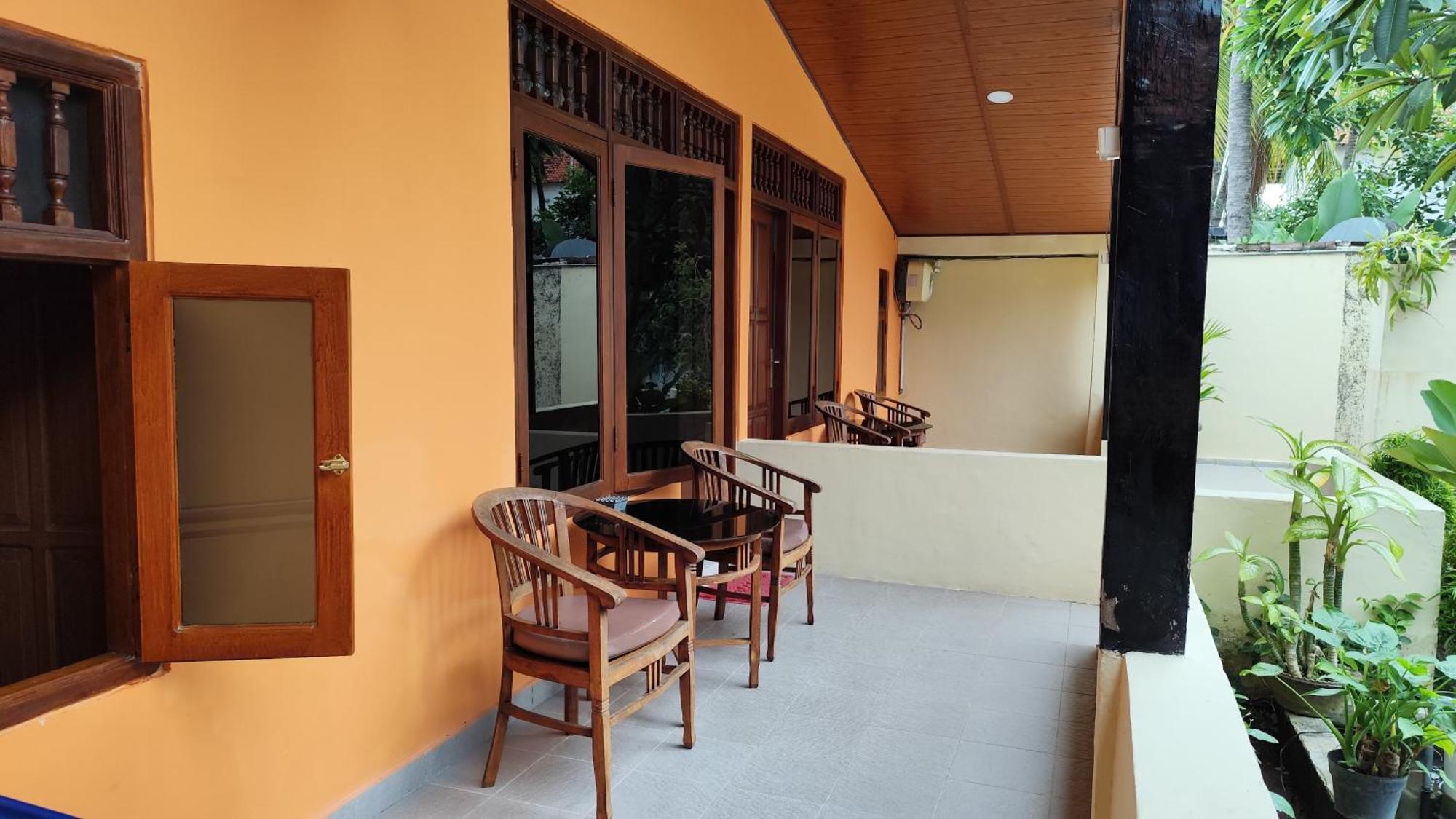Keyani Bungalows Lovina Phòng bức ảnh