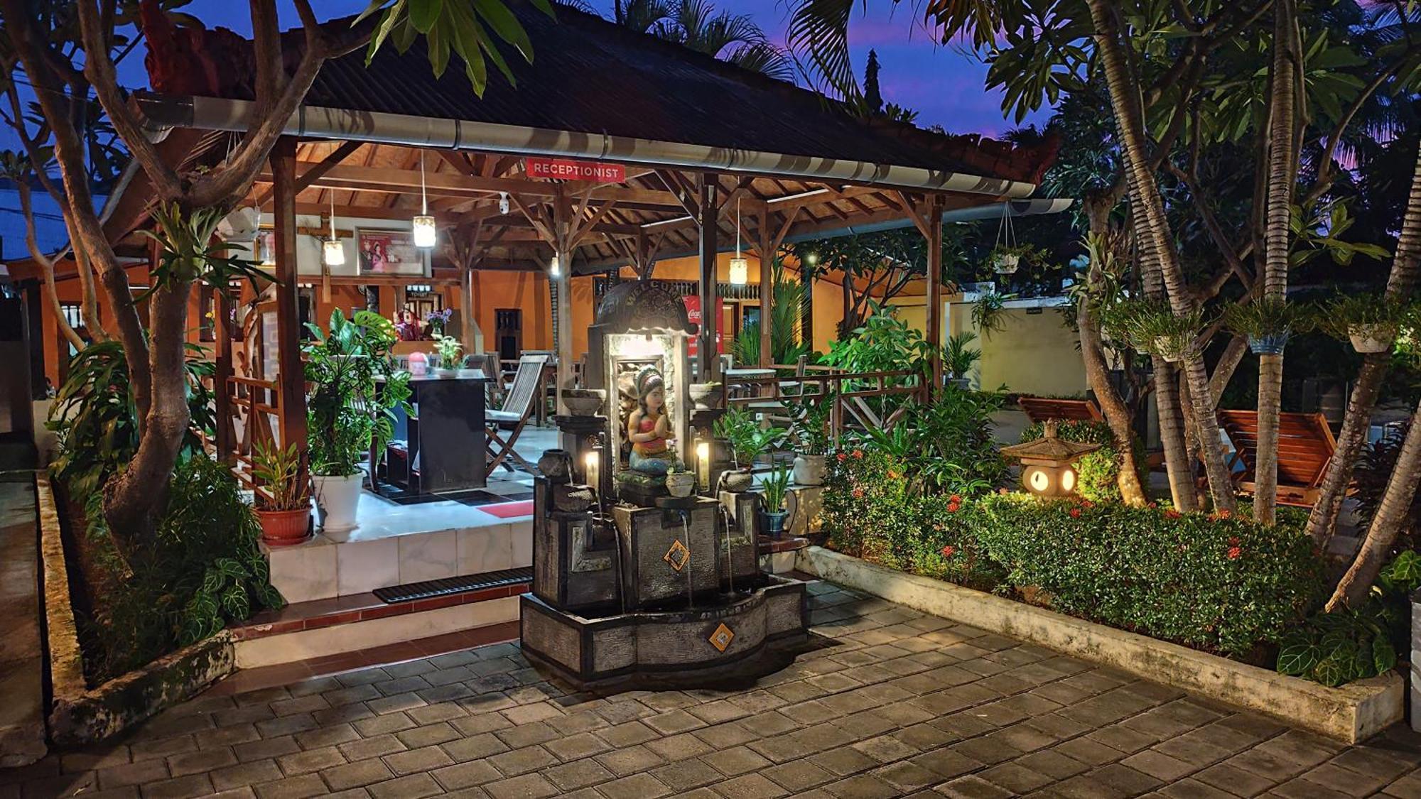 Keyani Bungalows Lovina Ngoại thất bức ảnh