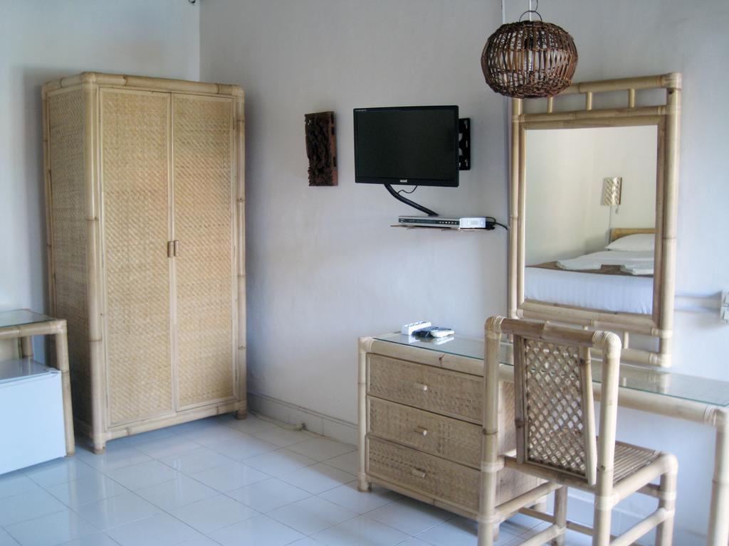 Keyani Bungalows Lovina Phòng bức ảnh